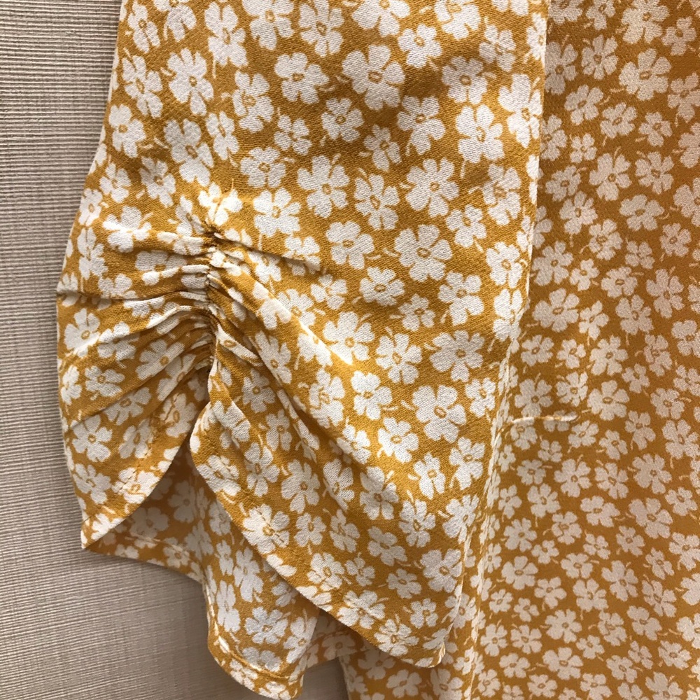 NWT Reformation Gracie Dress Yellow Floral Print - Picture 4 of 5